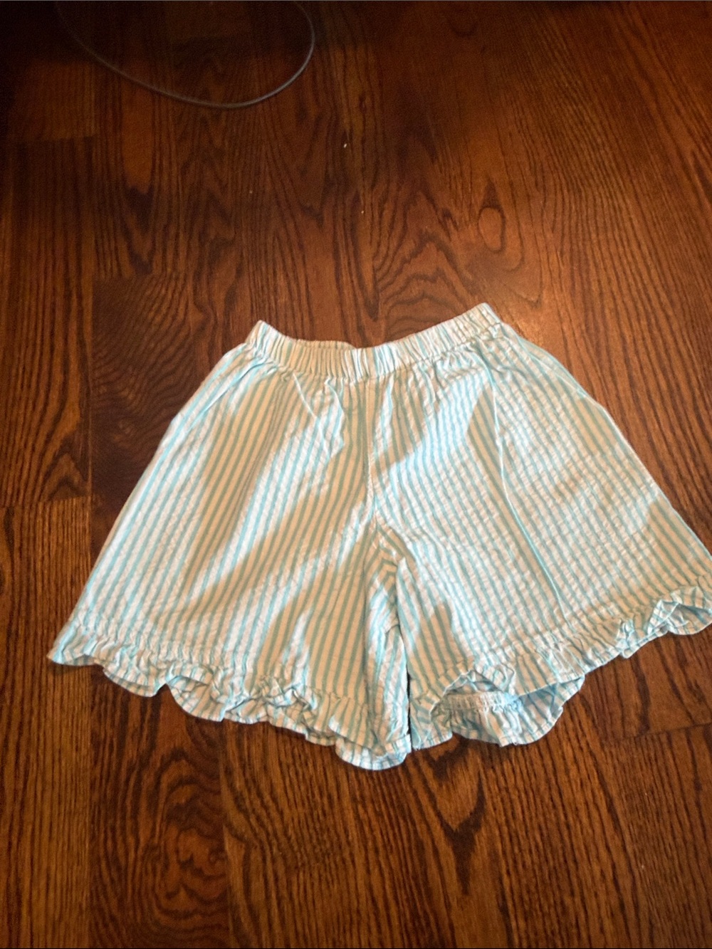 Girls Light Blue & White Striped Ruffle-Hem Pull-On Shorts